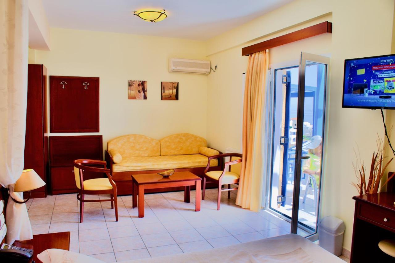 Venardos Hotel Agia Pelagia  Bagian luar foto