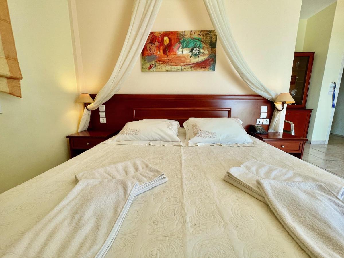 Venardos Hotel Agia Pelagia  Bagian luar foto