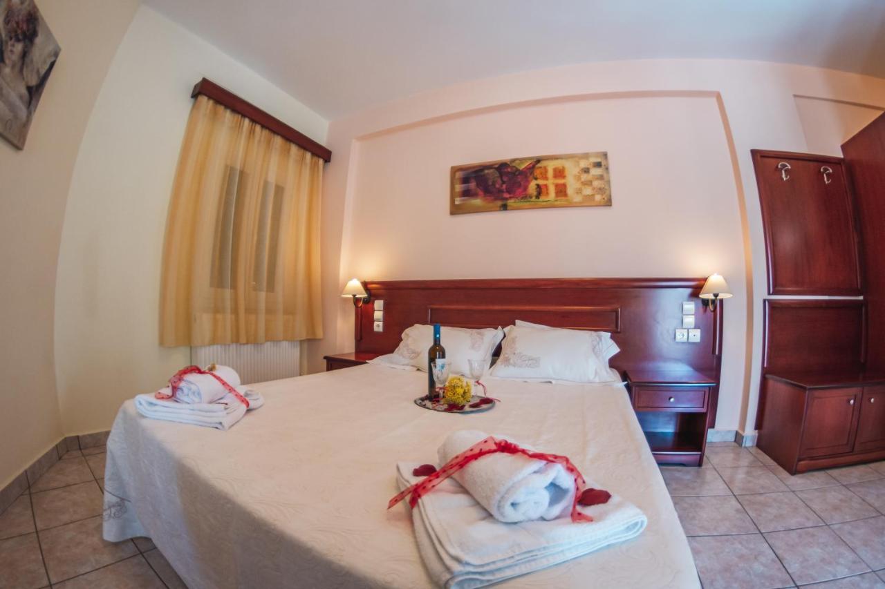 Venardos Hotel Agia Pelagia  Bagian luar foto