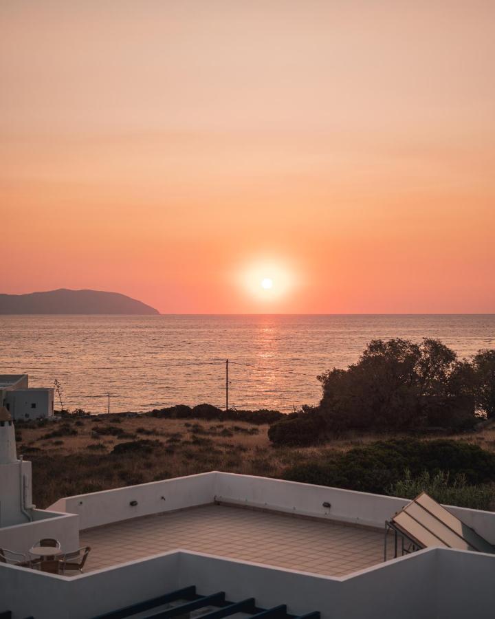 Venardos Hotel Agia Pelagia  Bagian luar foto