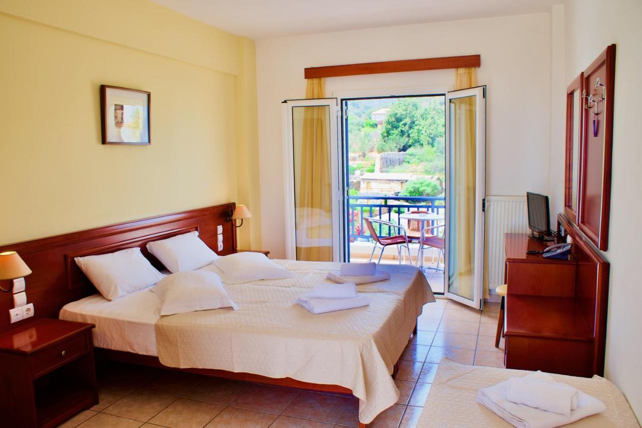 Venardos Hotel Agia Pelagia  Bagian luar foto