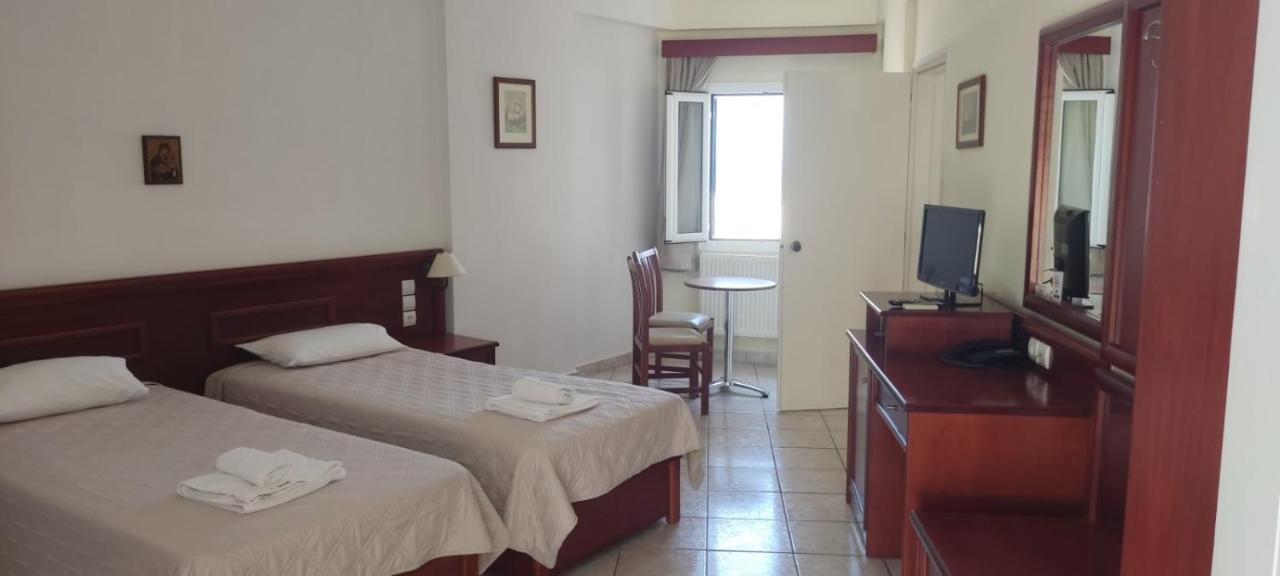 Venardos Hotel Agia Pelagia  Bagian luar foto