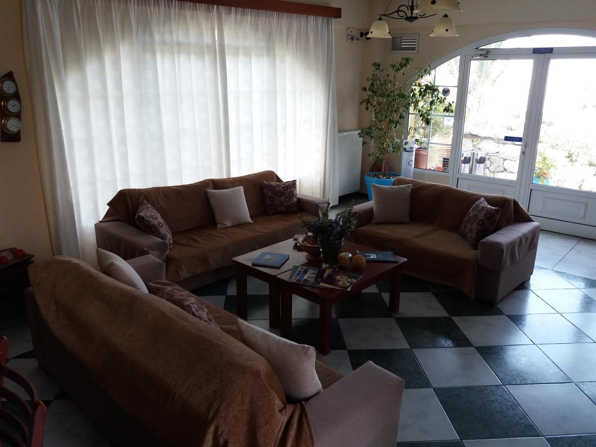 Venardos Hotel Agia Pelagia  Bagian luar foto